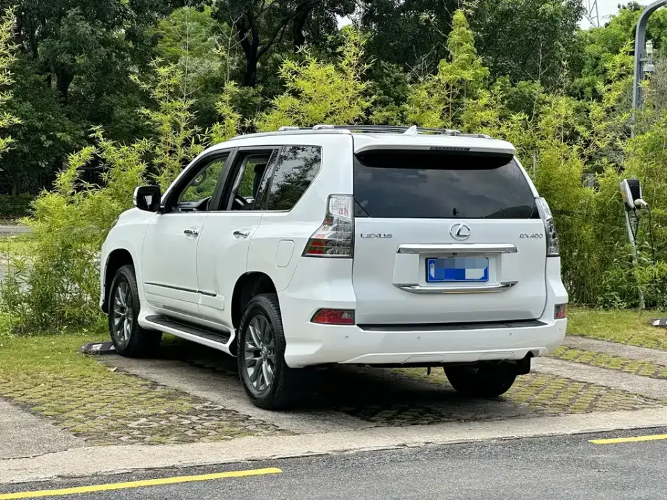 Lexus GX