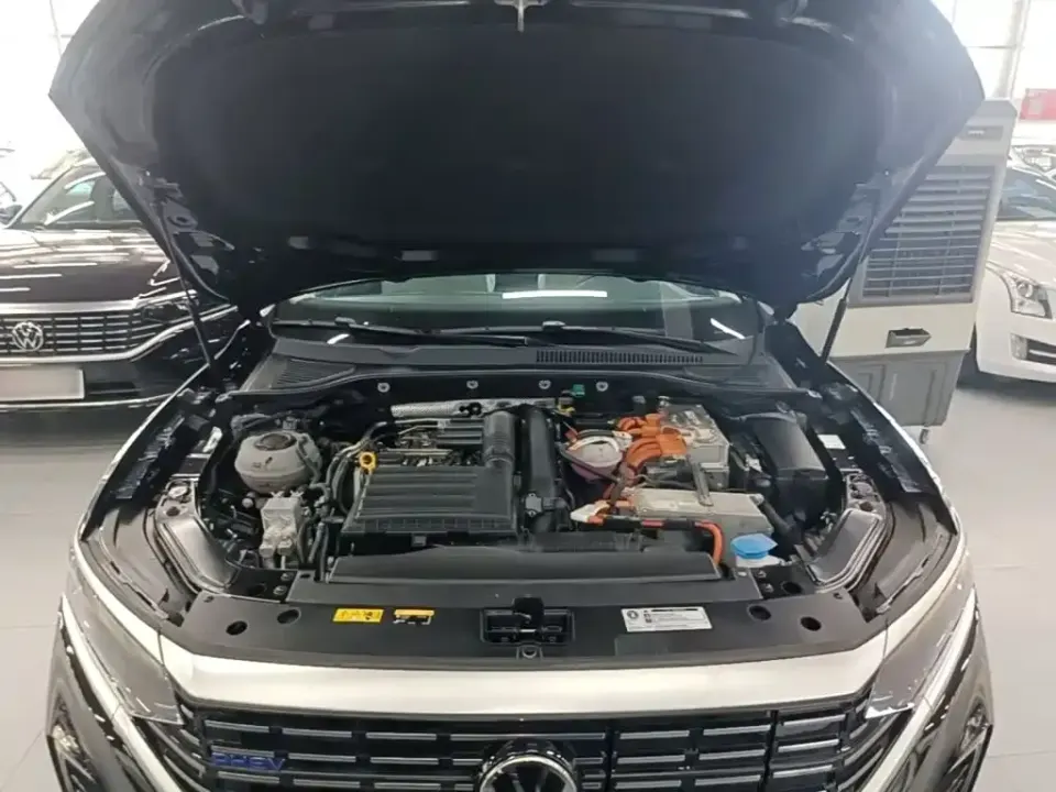 Volkswagen Passat PHEV