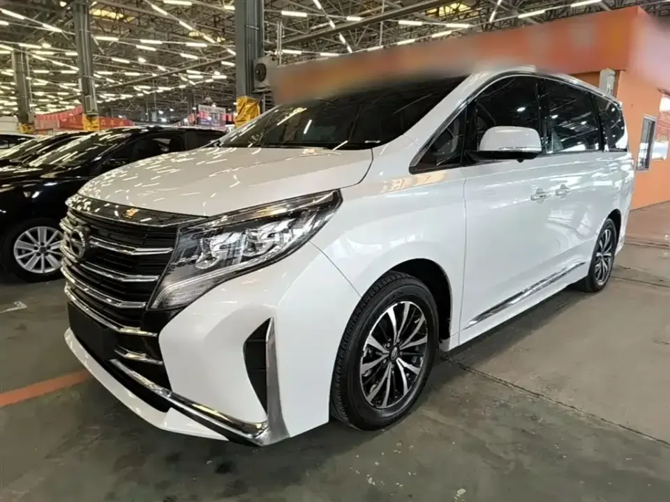 GAC Trumpchi M8