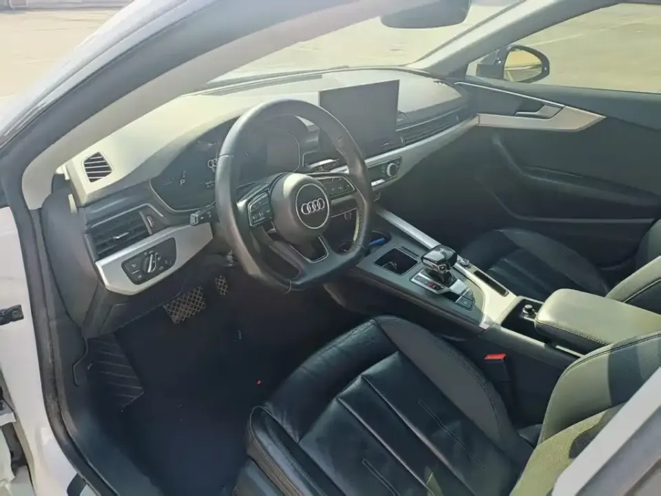Audi A5 (Import)