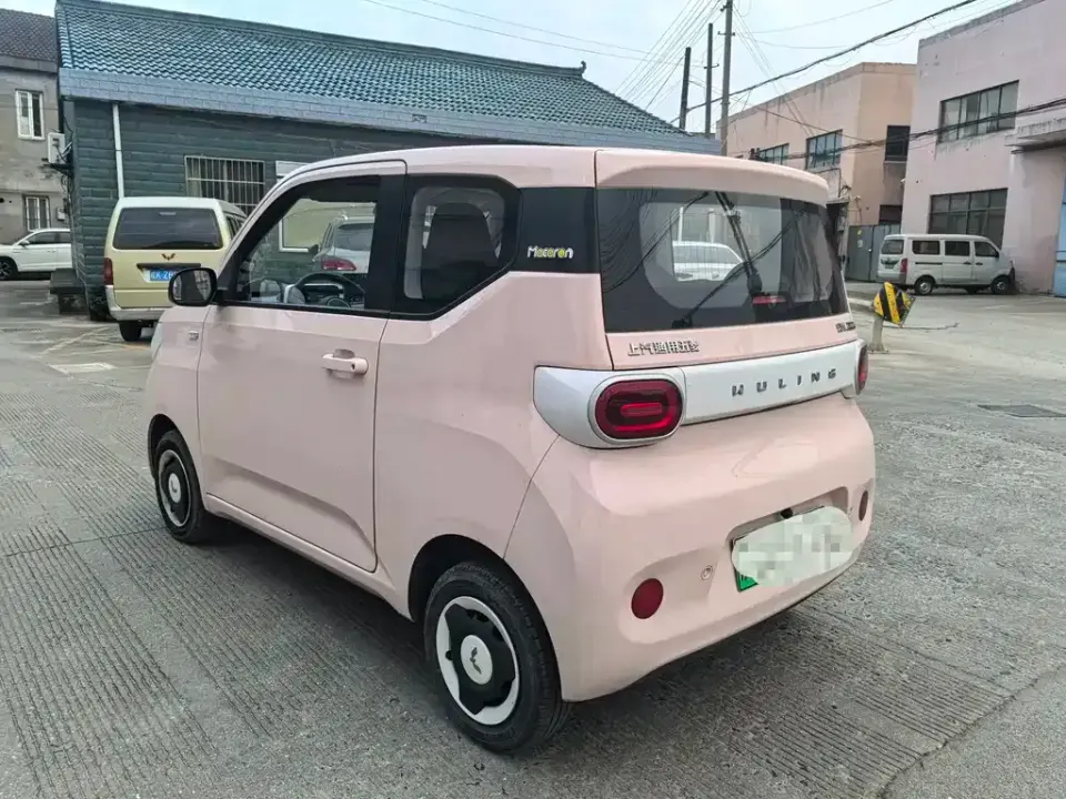 Wuling MINIEV