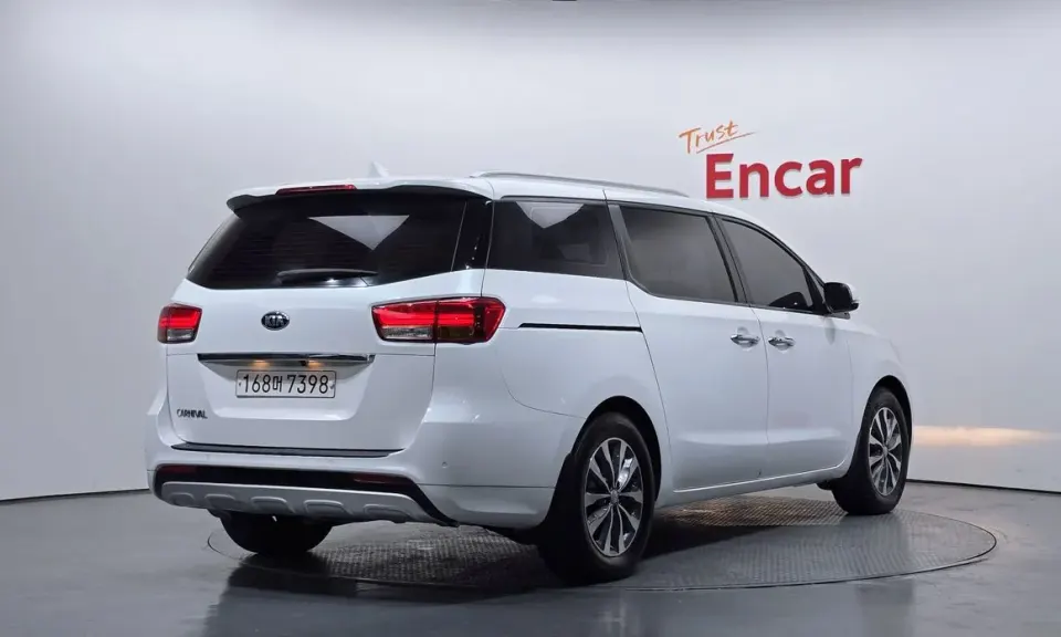 Kia Canival