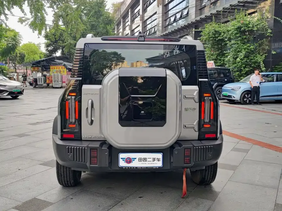 Jetour Traveller