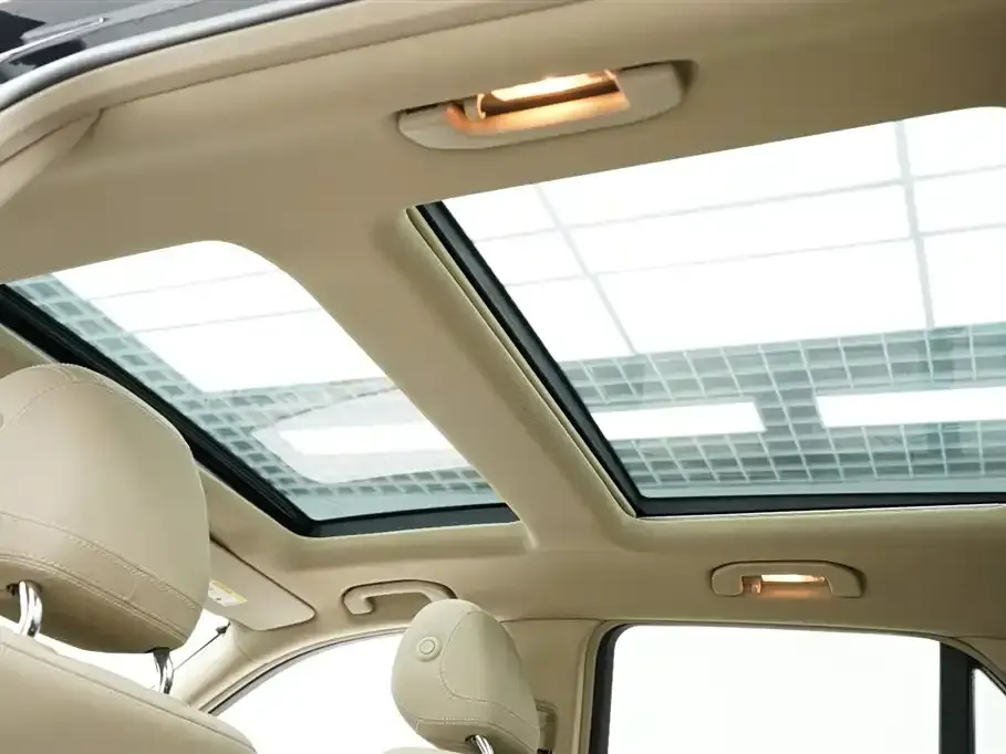 Mercedes-Benz M-Class