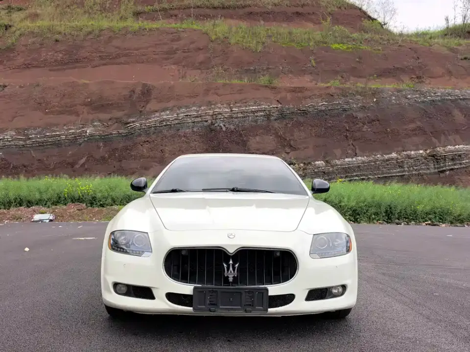 Maserati Quattroporte