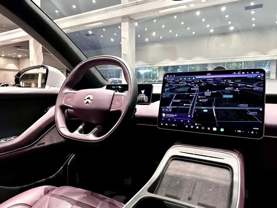Nio ET5T