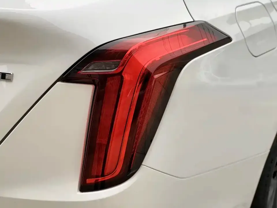 Cadillac CT4