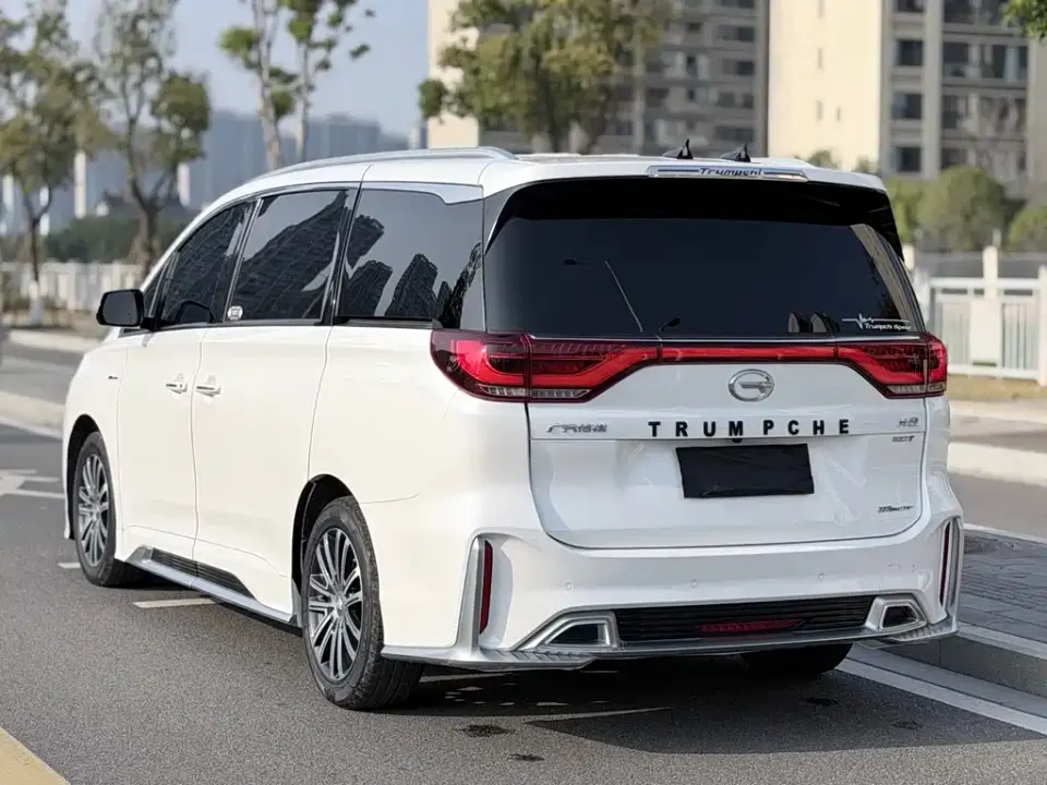 GAC Trumpchi M8