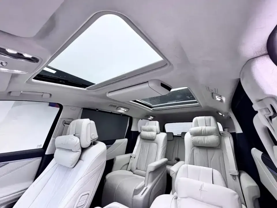 Buick GL8 Hybrid