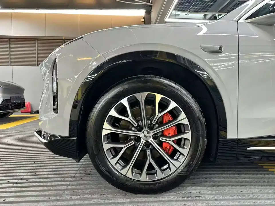 Nio EC6