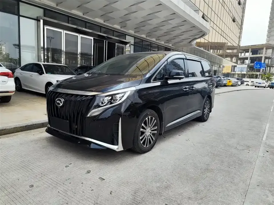 GAC Trumpchi M8