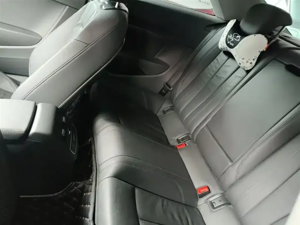 Audi A5 (Import)