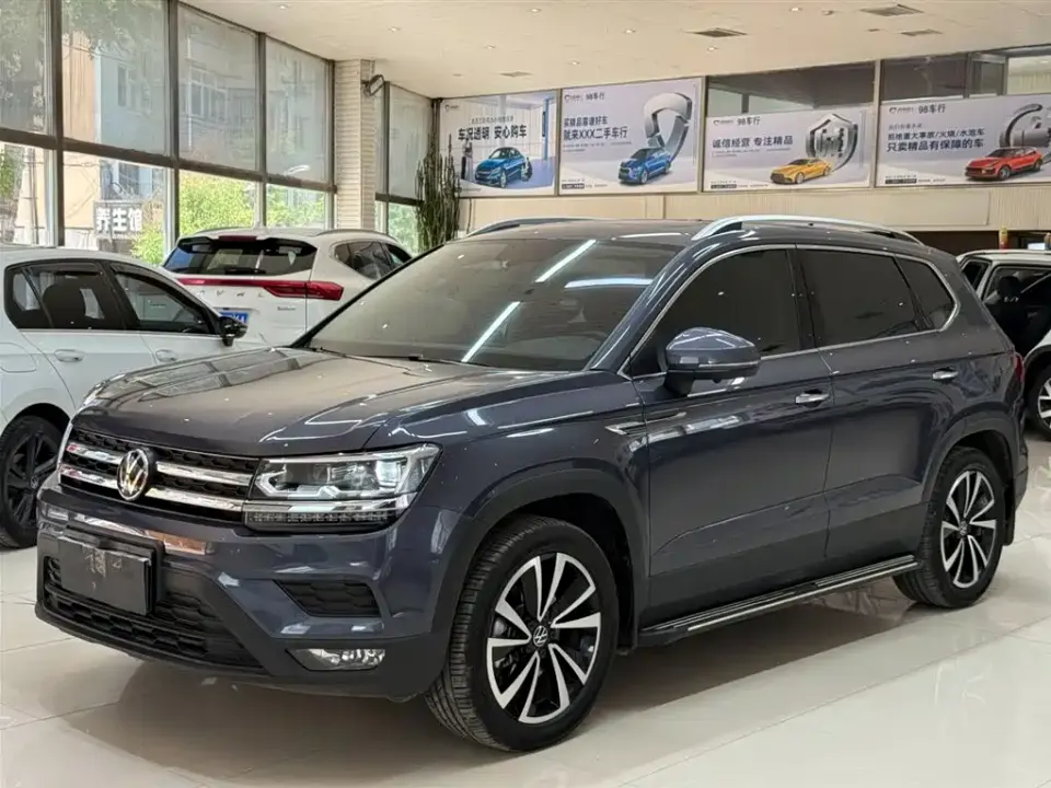 Volkswagen Tharu