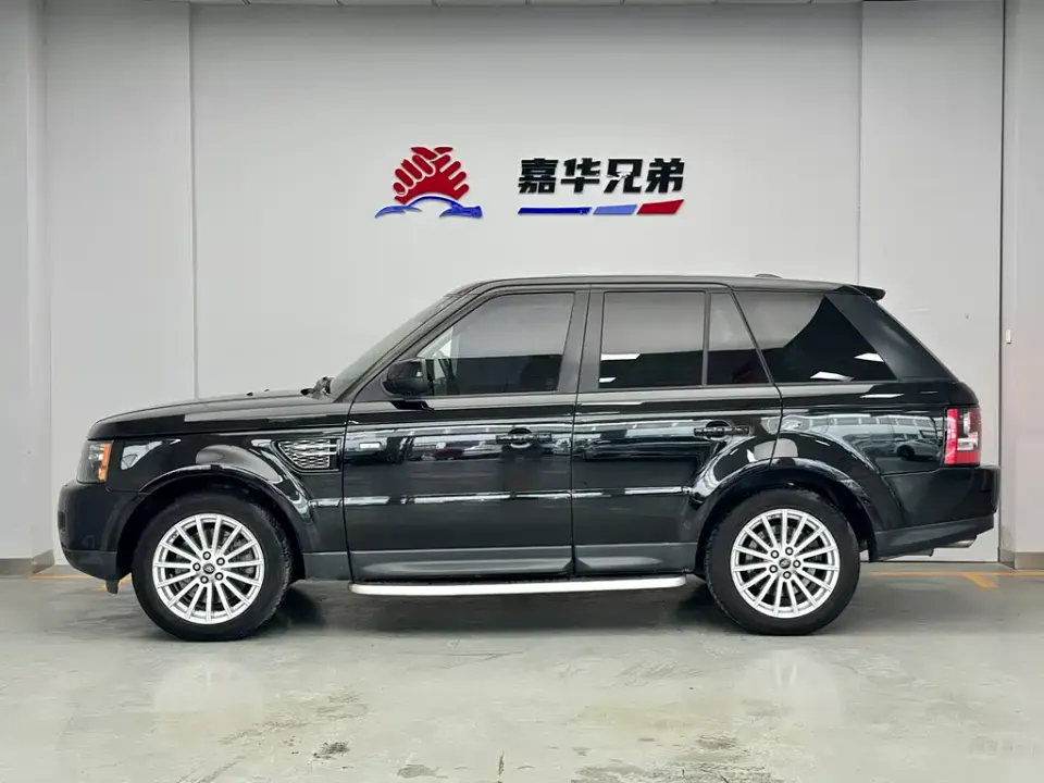Land Rover Sport