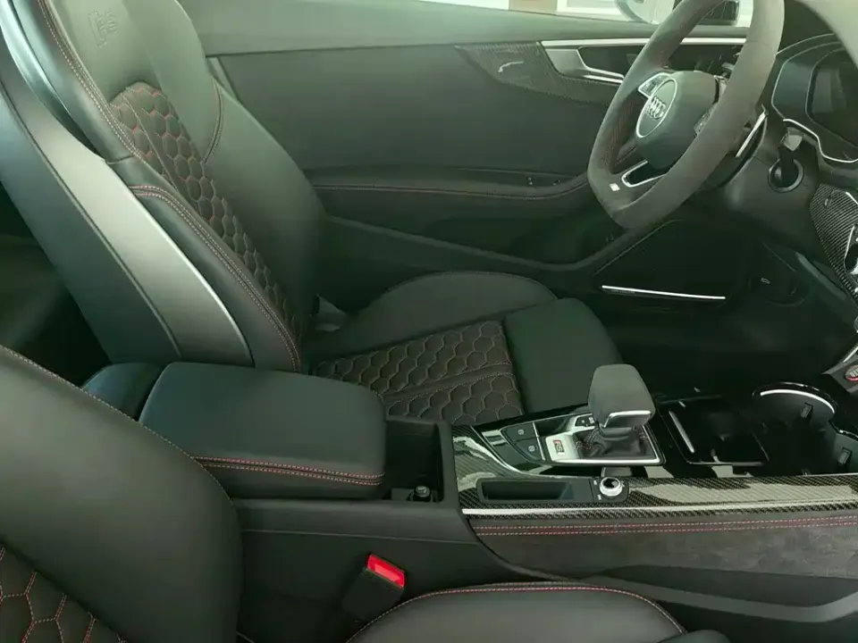 Audi RS 5