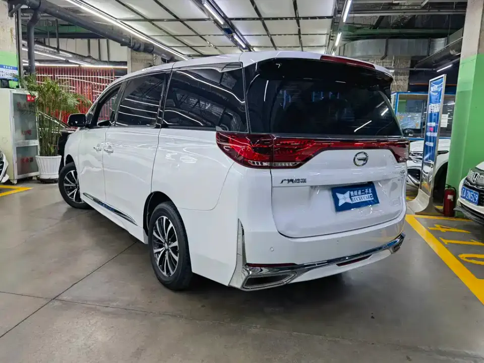 GAC Trumpchi M8