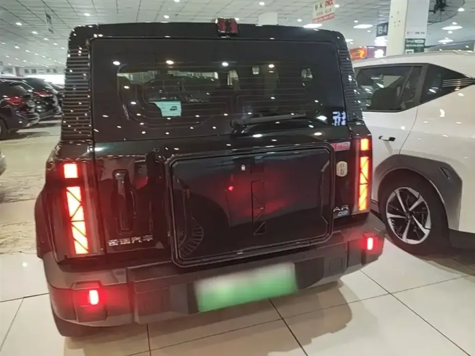 iCAR iCAR 03