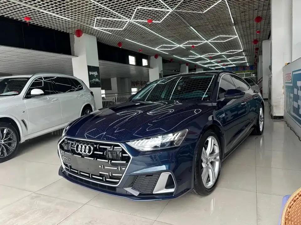 Audi A7L