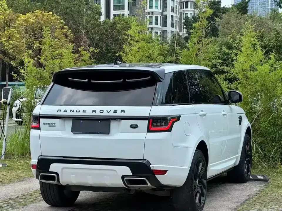 Land Rover Sport