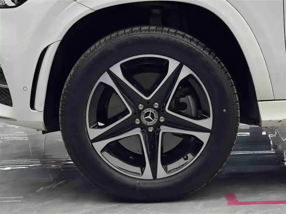 Mercedes-Benz GLE New Energy