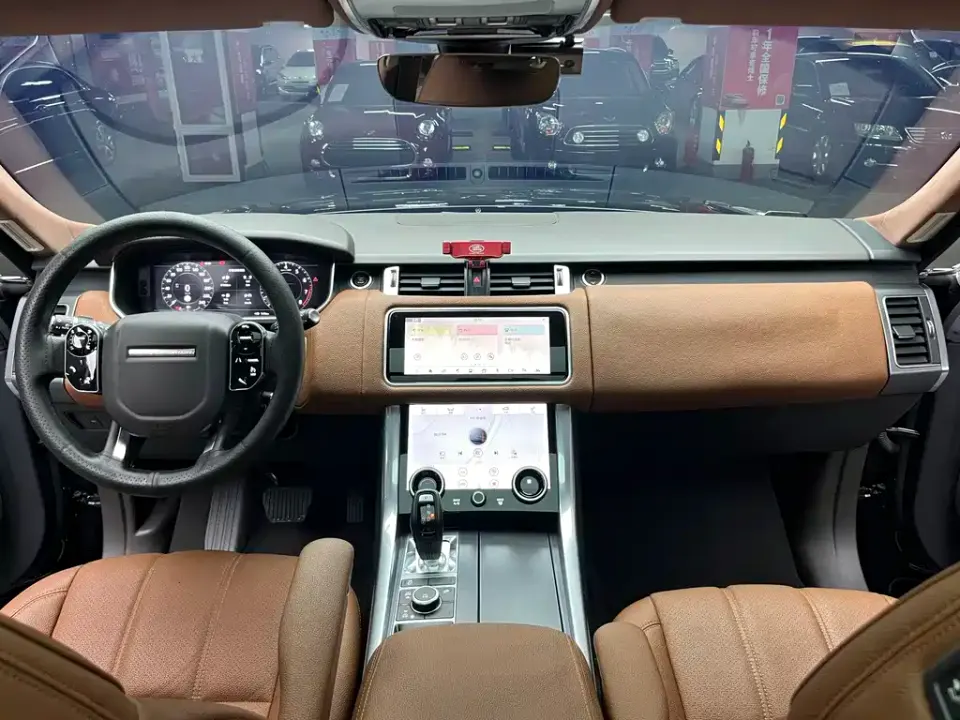 Land Rover Sport