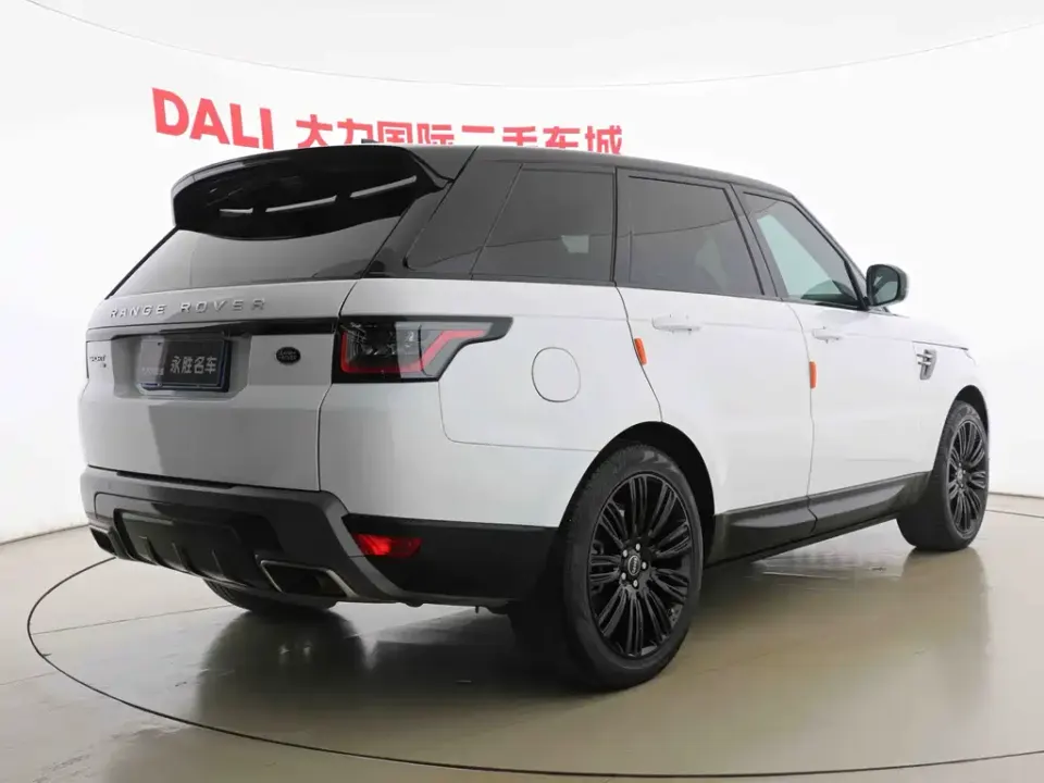 Land Rover Sport