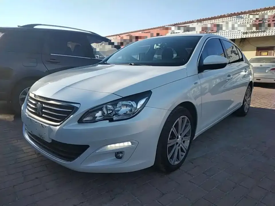 Peugeot 408