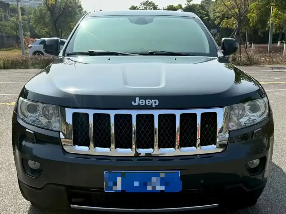 Jeep Grand Cherokee (Import)
