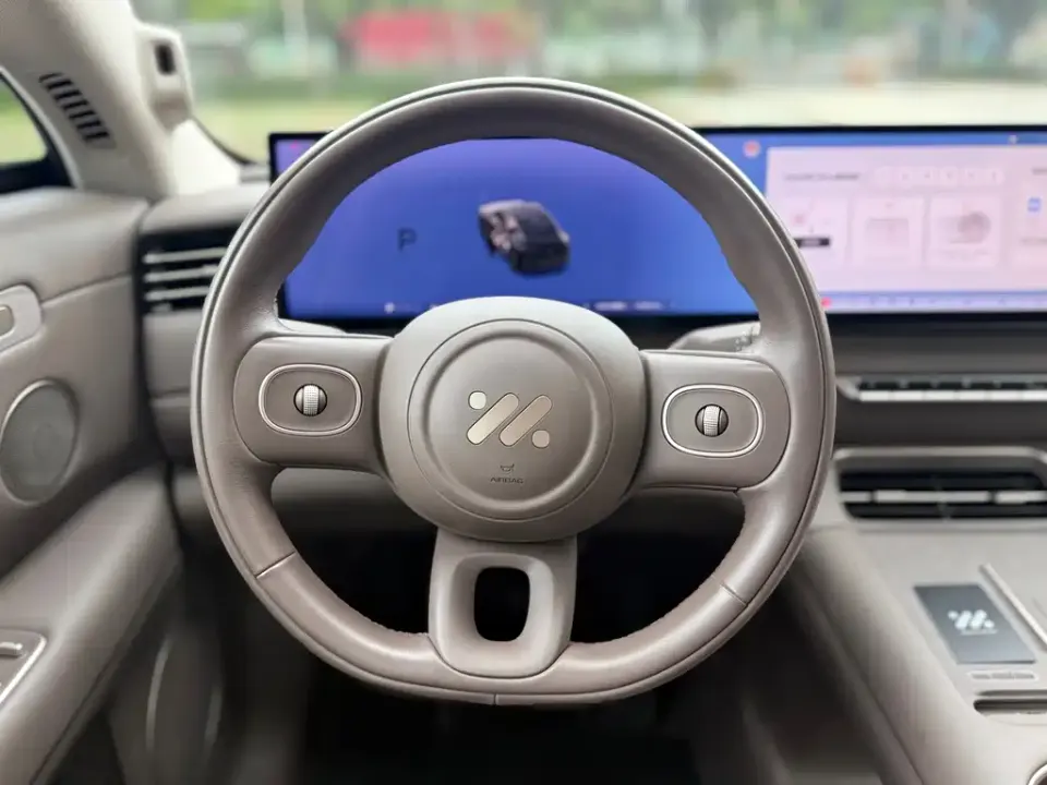 IM Motors IM LS6