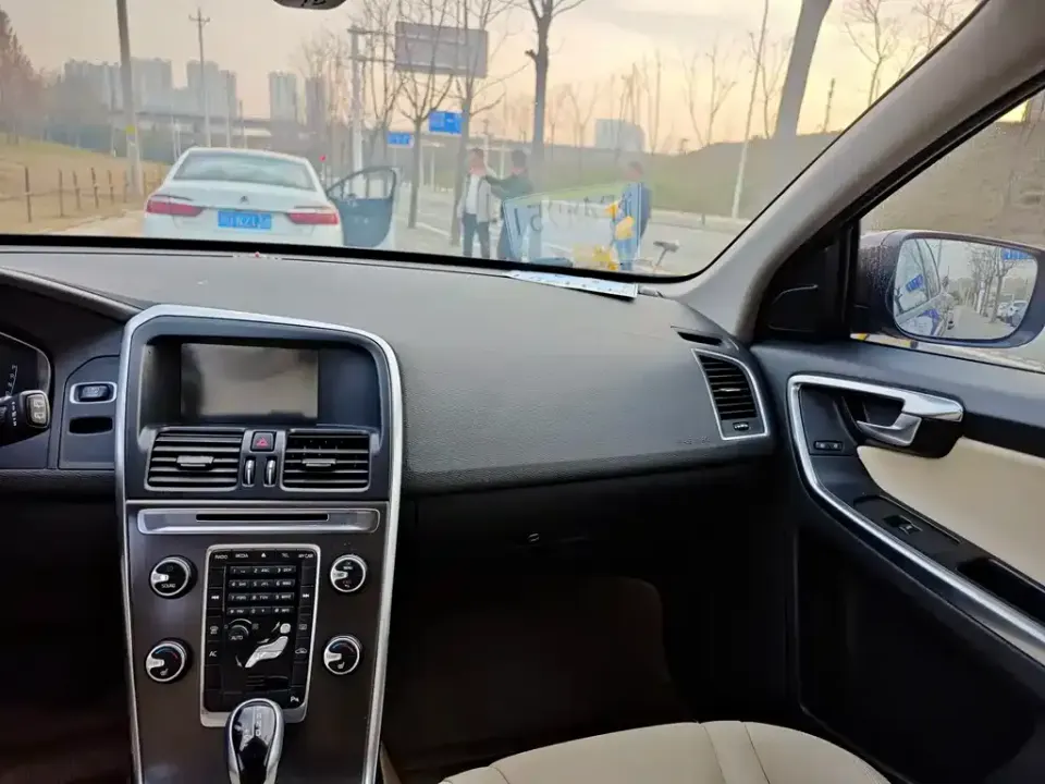 Volvo XC60 (Import)