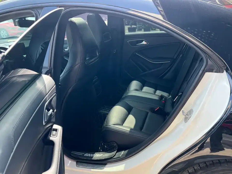 Mercedes-Benz CLA (Import)