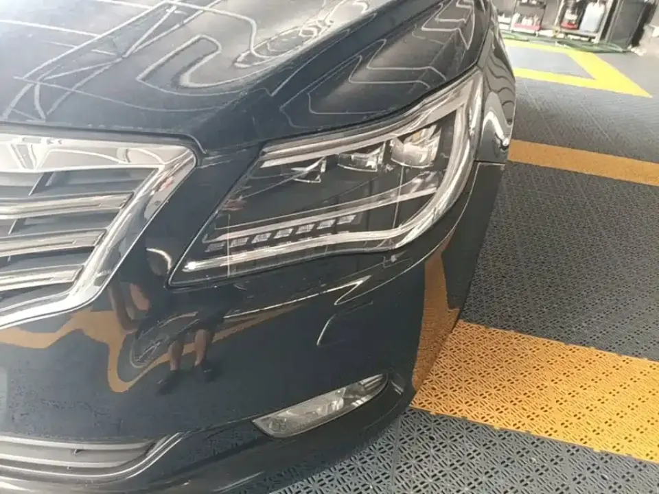 Roewe 950