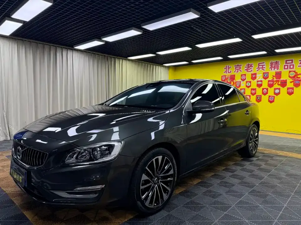Volvo S60