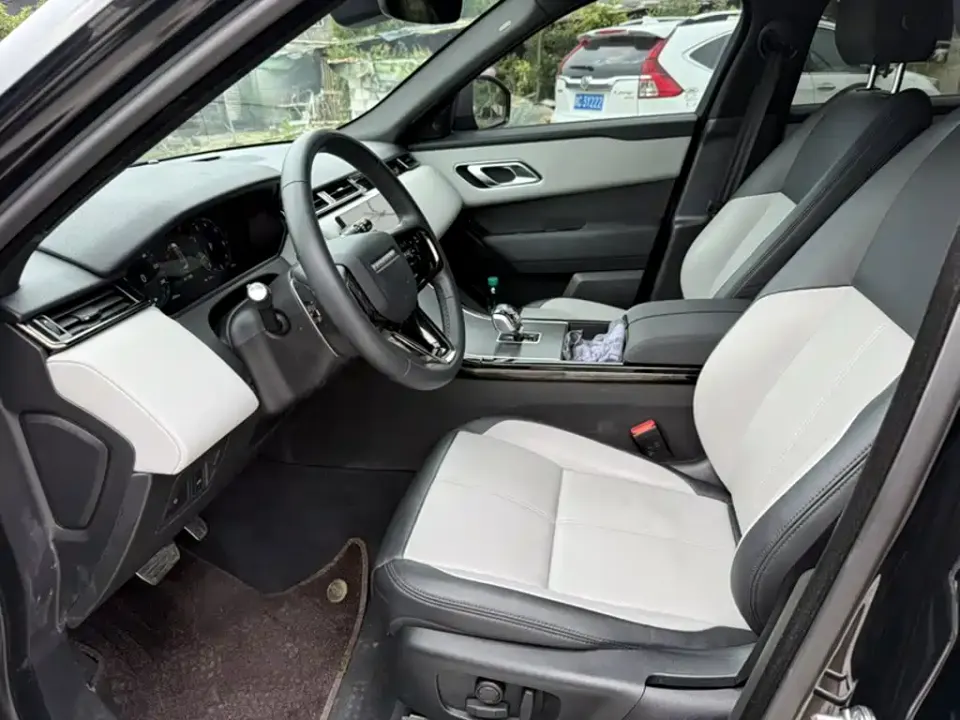 Land Rover Velar
