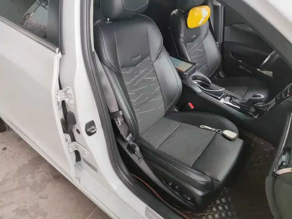 Cadillac ATS-L