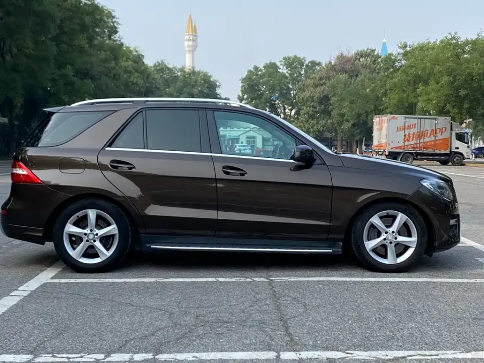 Mercedes-Benz M-Class