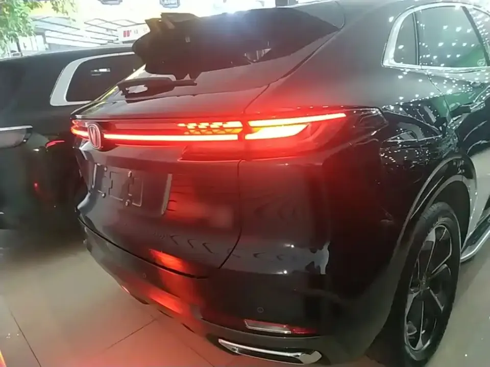 Changan UNI-K iDD