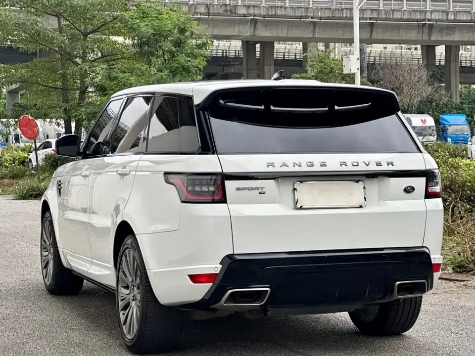Land Rover Sport