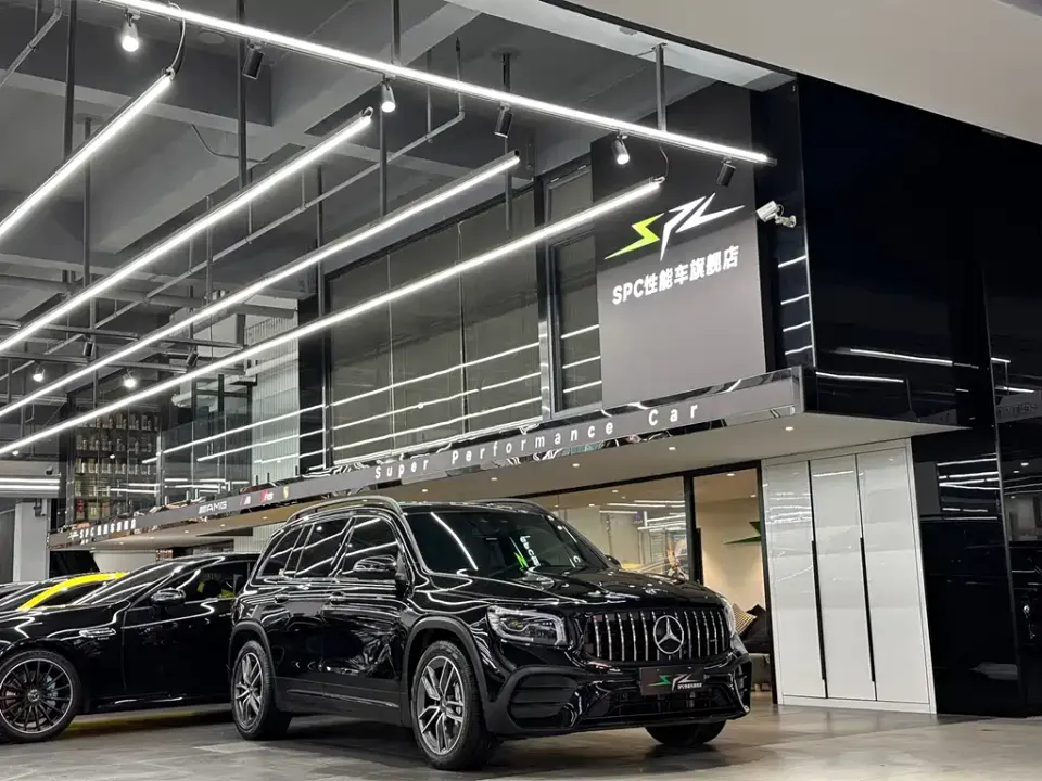 Mercedes-Benz GLB AMG