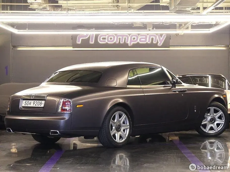 Rolls-Royce Phantom