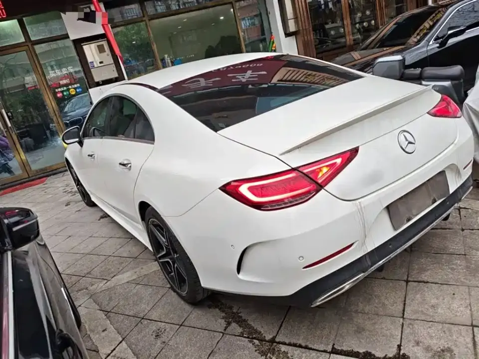 Mercedes-Benz CLS