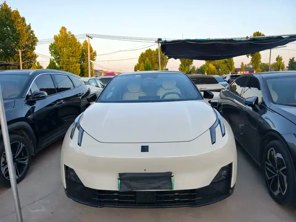 Lynk & Co 20