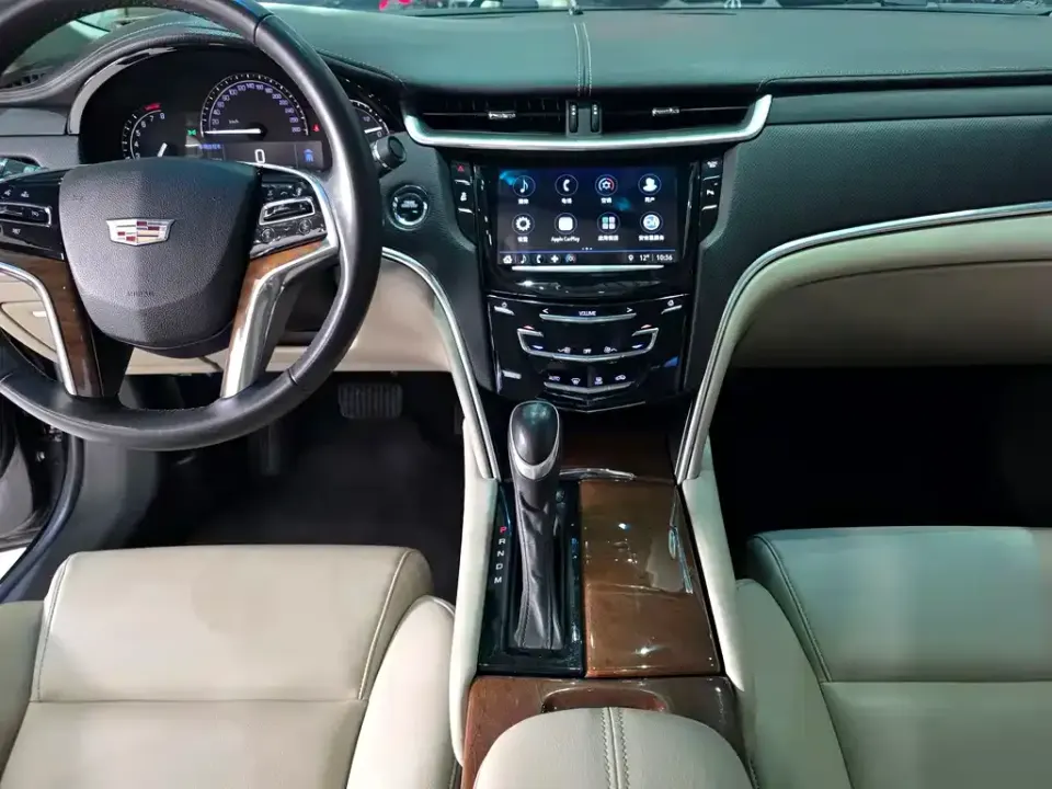 Cadillac XTS