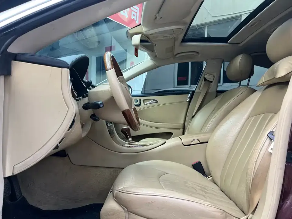 Mercedes-Benz CLS