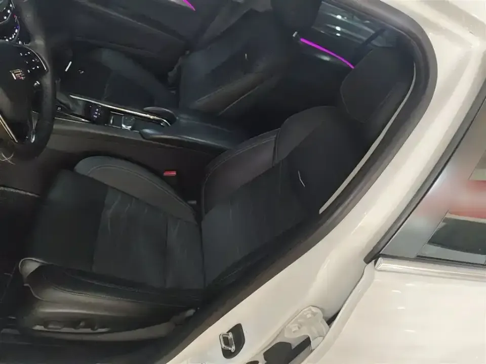 Cadillac ATS-L