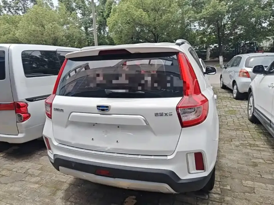 Geely Vision X6