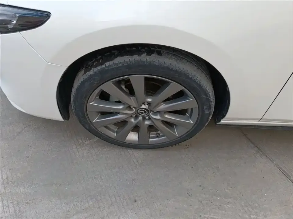 Mazda 3 Axela