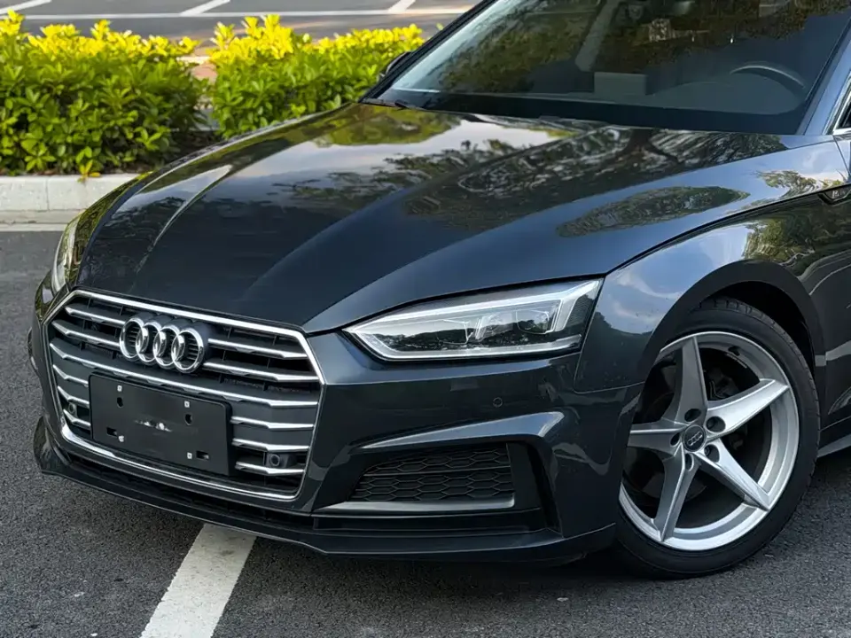 Audi A5 (Import)