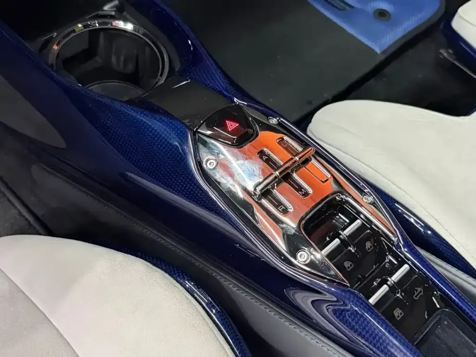 Ferrari SF90
