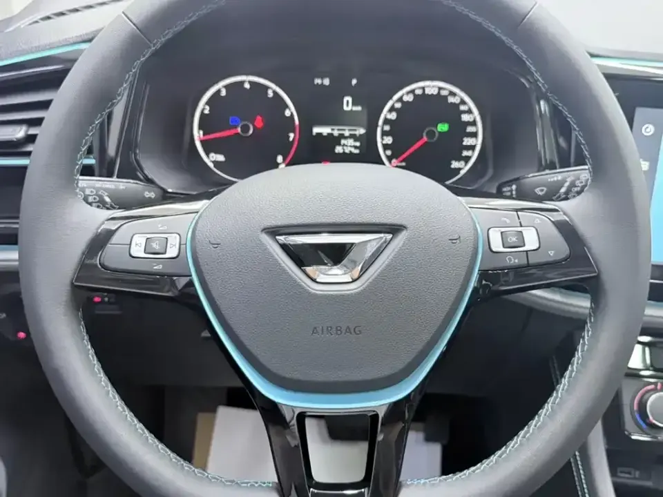 Jetta VS5
